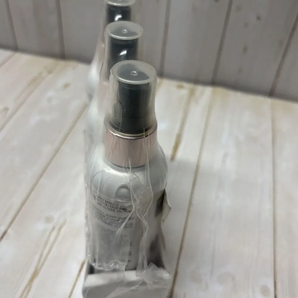 3 Pack Revolution Makeup Pro Fixing Spray Long Lasting Durable 100 ml Wholesale